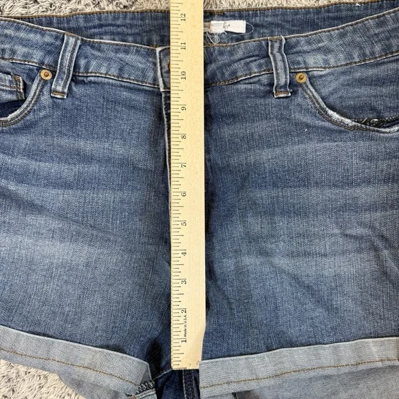 STS Blue Rolled Denim Shorts Women's Size 16 (33 Waist) - Picture 9 of 9